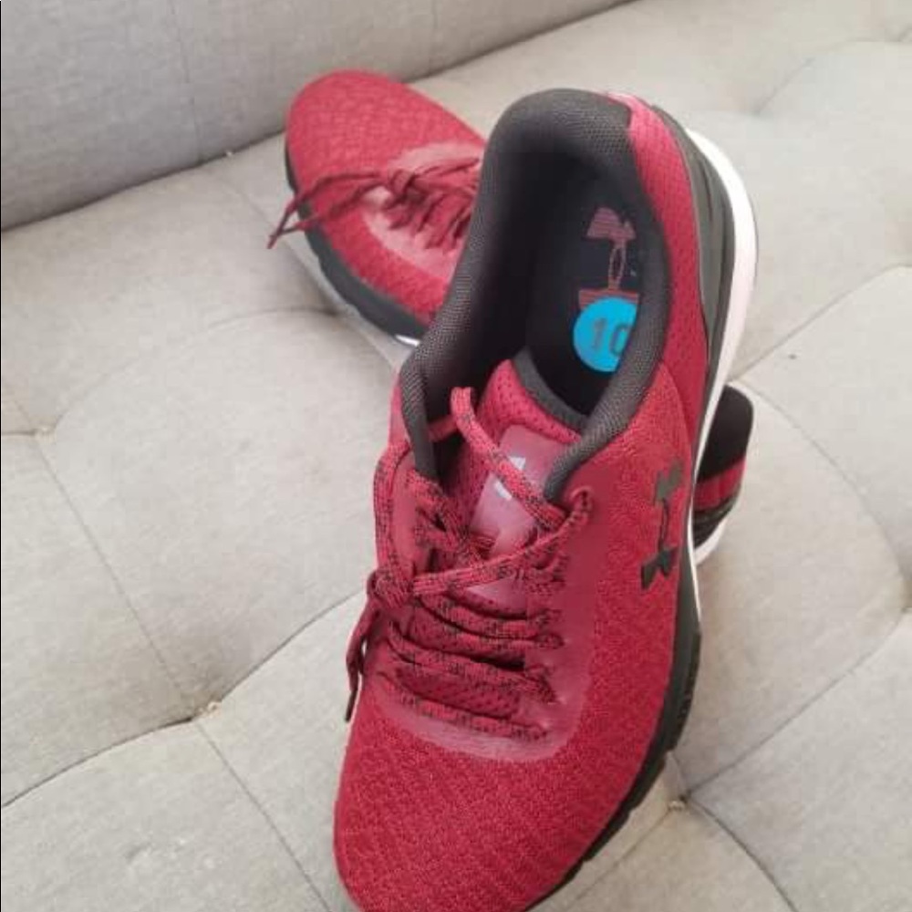 Under armour shoe